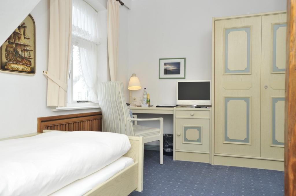 Hotel Friesenhof Wenningstedt-Braderup Pokój zdjęcie